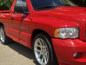 Dodge Ram SRT-10 2004 года 